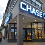 Record Earnings for JPMorgan Chase Thanks to Reserve Release