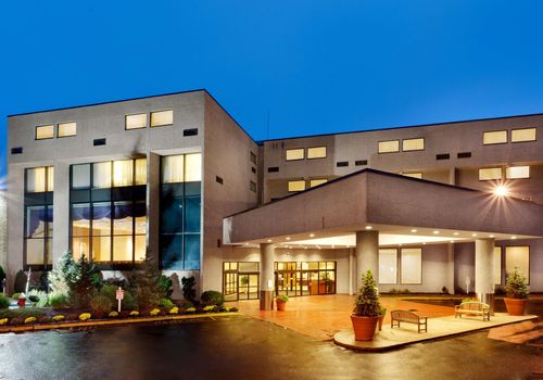 Officials Evacuate Hotel Following Chlorine Leak